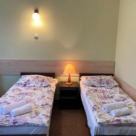 Faro Darlowko Pensjonat *