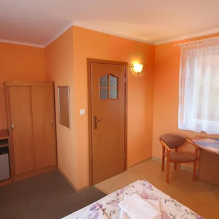 Faro Darlowko Pensjonat Darłowo